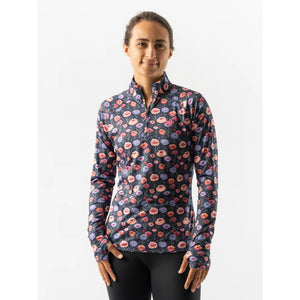 Front view of rabbit running EZ Zip 2.0 long sleeve shirt in 'eclipse poppy' pattern