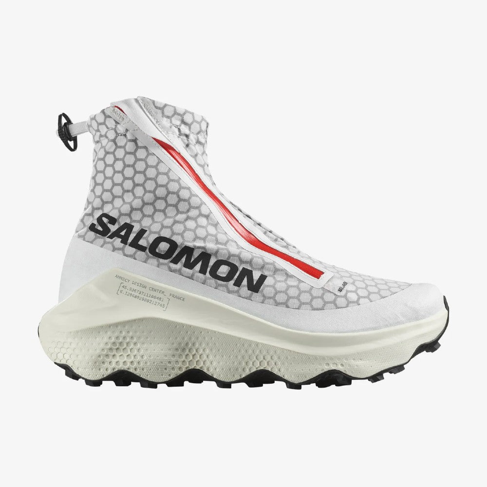 Side view of Salomon S/Lab Ultra Dust running shoe