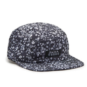skida brim hat in daisy jones pattern