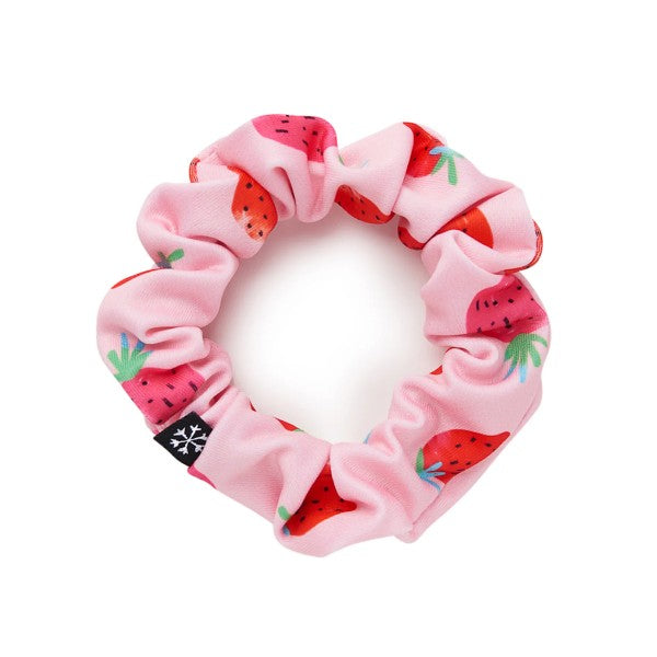 Skida scrunchie in strawberry print