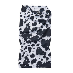 Skida snow tour neck gaiter in moo cow print