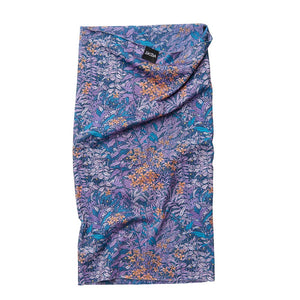 Skida snow tour neck gaiter in purple/blue 'lullaby' pattern