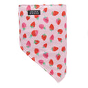 Skida strawberry patterned bandana
