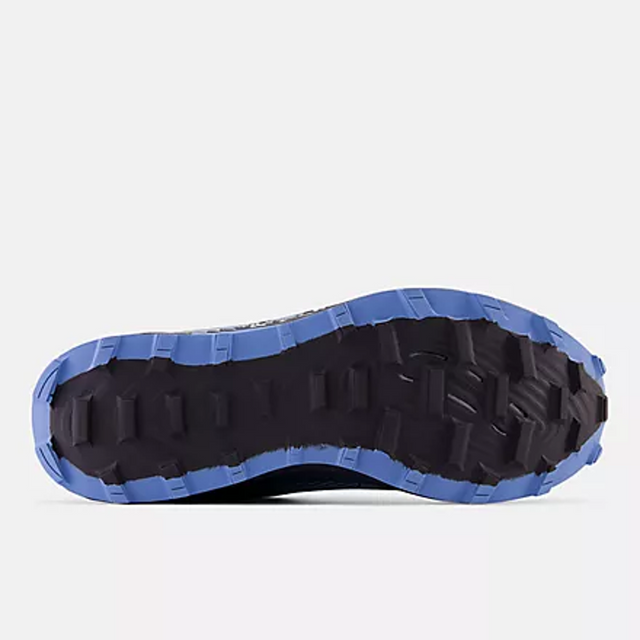 Sole of men's blue New Balance Summit Unknown v4 running shoe
