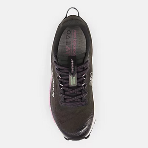 Top view of women's New Balance Summit Unknown v4 running shoe in grey