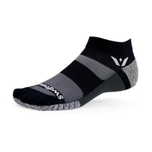 Black swiftwick flite xt one sock