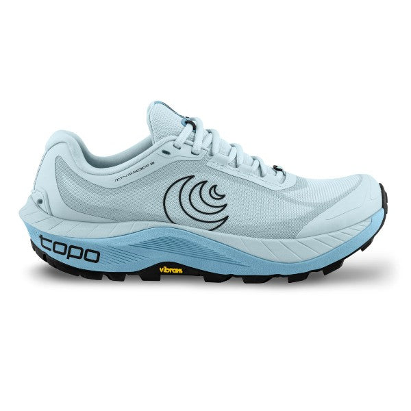 Side view of women's topo athletic mtn racer 3 running shoe in ice/blue colour