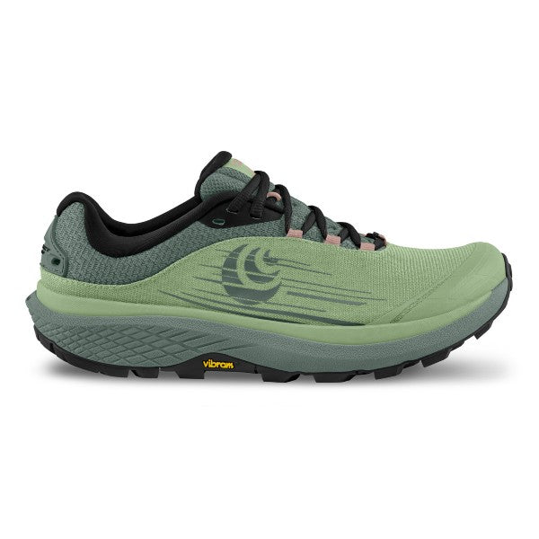 Side view of women's topo athletic pursuit trail running shoe in sage/fossil
