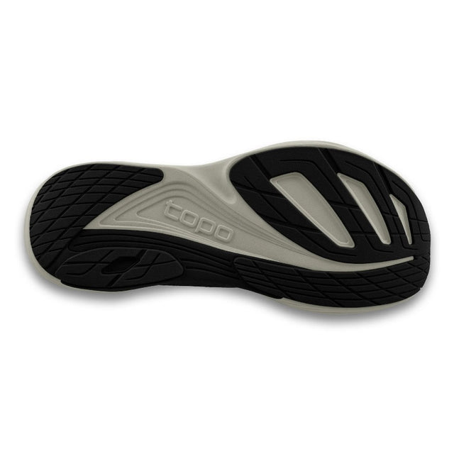 Sole of men's topo athletic ultrafly 5 running shoe in black/charcoal colour