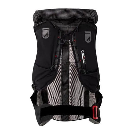 Front/chest view of the UltrAspire Epic XT 3.0 hydration pack