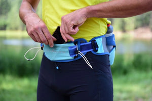 Front view of UltrAspire Speedgoat 3.0 waist pack in lagoon/navy