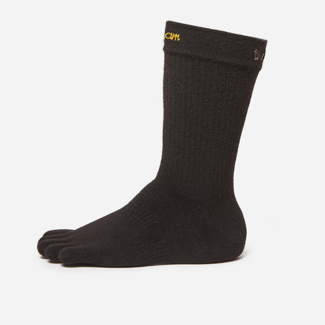 Black vibram five-toe crew sock