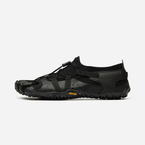 Side view of men's black Vibram Spidrwalk toe shoe