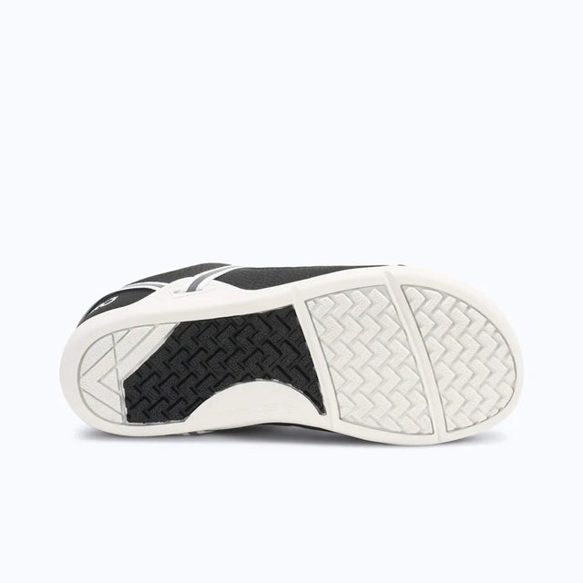 Sole of women's black/white Xero Shoes Prio shoe
