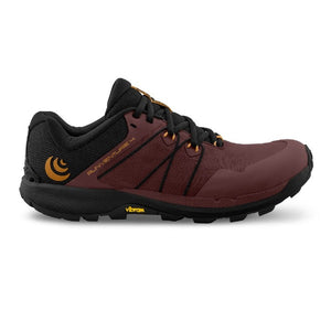 Side view of men's topo athletic runventure 4 trail running shoe in garnet/black colour